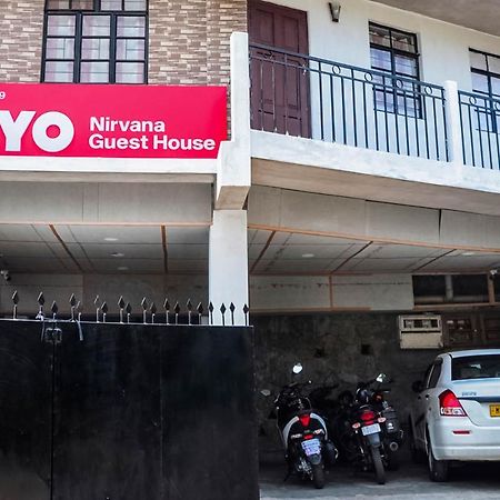 Oyo 18759 Nirvana Guest House Shillong Exterior foto